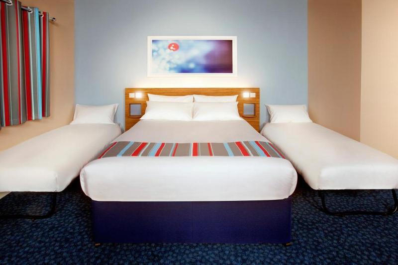 Travelodge Bromborough Port Sunlight Exterior photo
